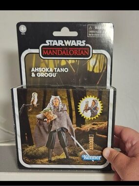 Kenner The Vintage Collection Star War Ahsoka and Grogu New Opened Box Complete
